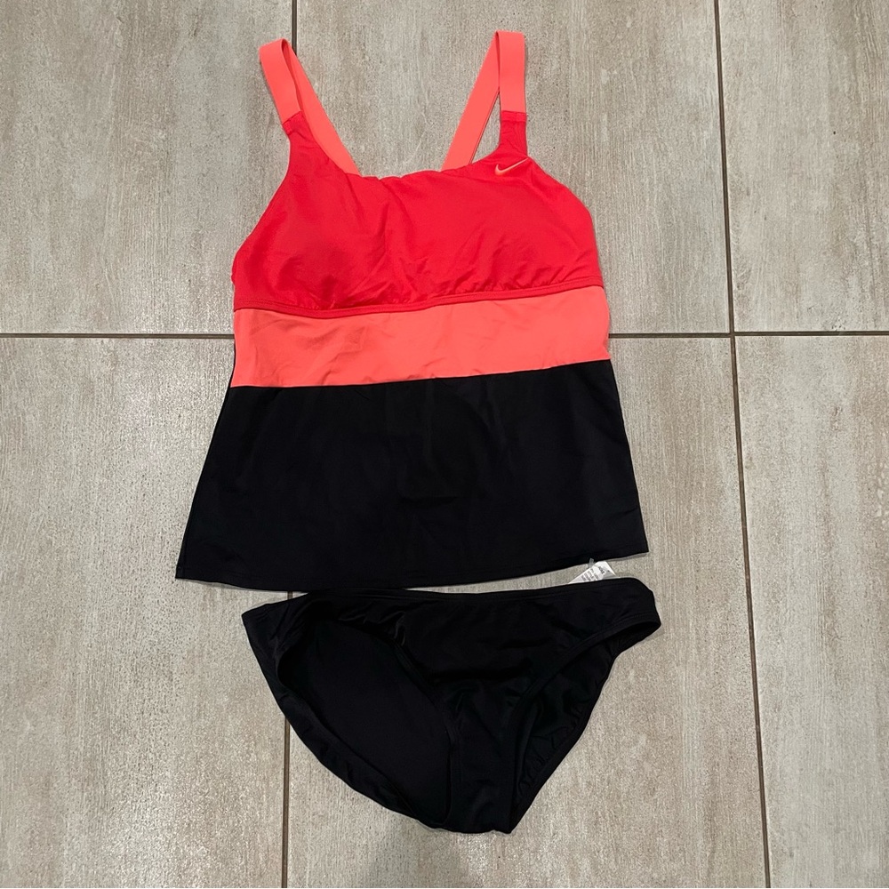 NEW NIKE TWO PIECE RACERBACK COLOR BLOCK TANKINI & BIKINI SWIMWEAR SET SZ LARGE